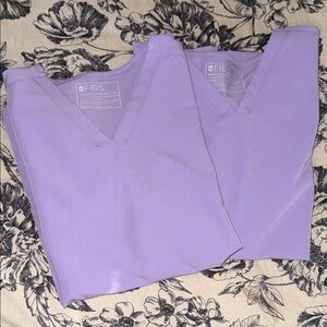 2 Figs Light Purple Scrub Tops